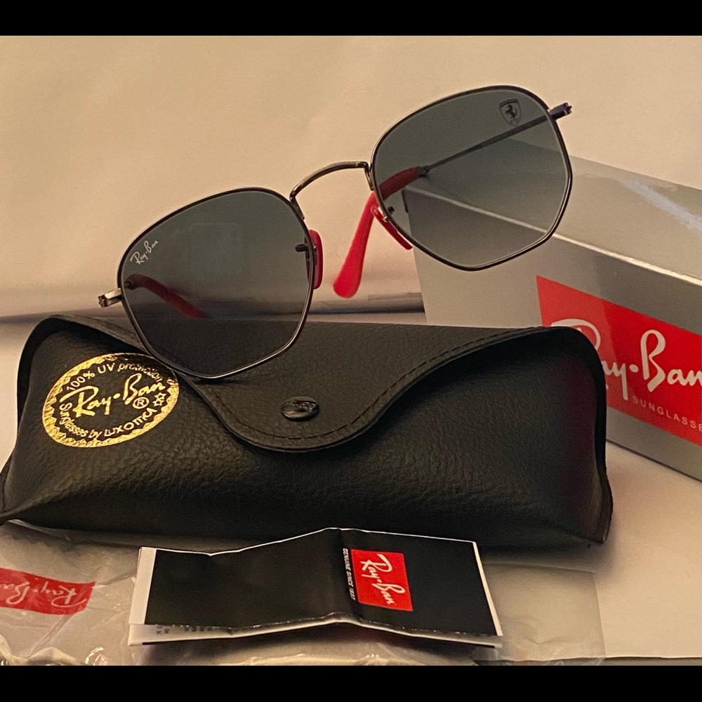 Ray ban Sunglasses Ferrari Collection Unisex